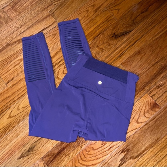 Lululemon Rogue Renegade SHR tight 25” Purple Moto Leggings Size 4 NWOT - Picture 6 of 6
